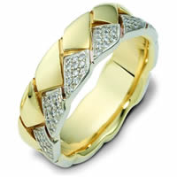 Item # A122611E - 18K Gold Diamond Wedding Band